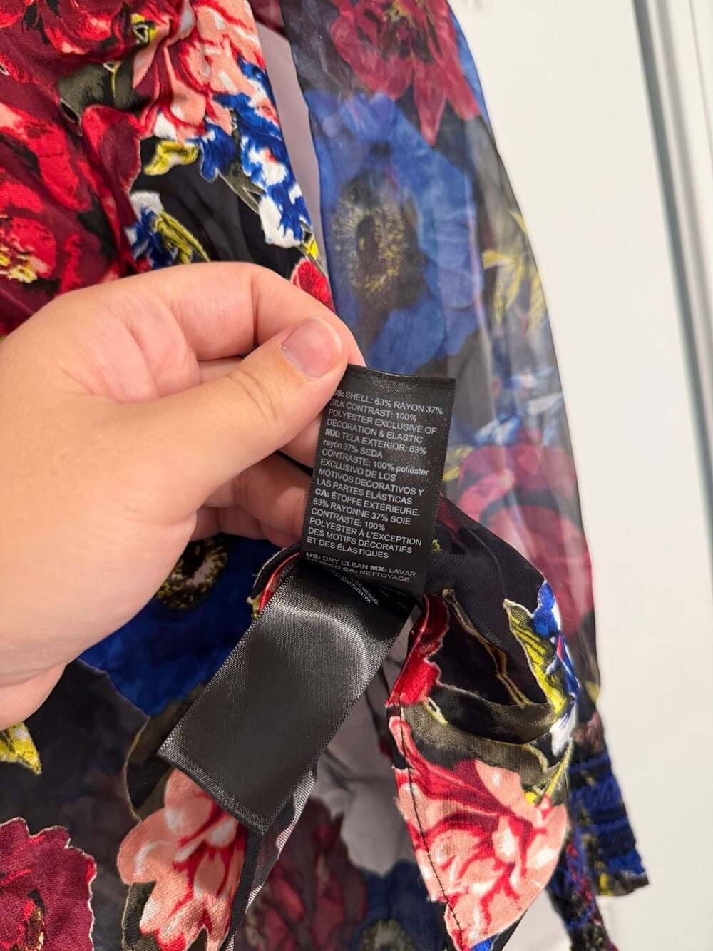 White House Black Market Sheer Floral Velvet Print Blouse Size S - Picture 6 of 7